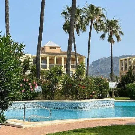 La Rosaleda 17 Apartment *